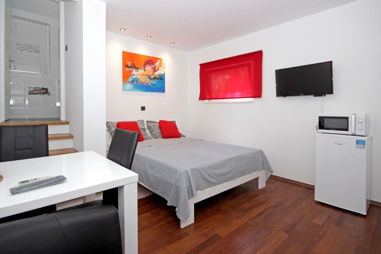 Apartments Natasa Pula Extérieur photo